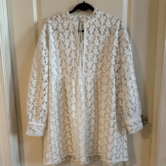 Zara White Floral Textured Babydoll Dress/Tunic - Size XL - Picture 9 of 9